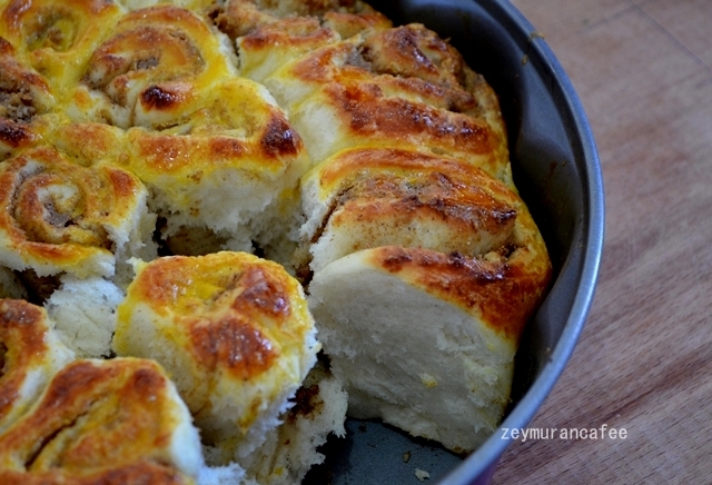 haşhaşlı ve cevizli lokum çörek