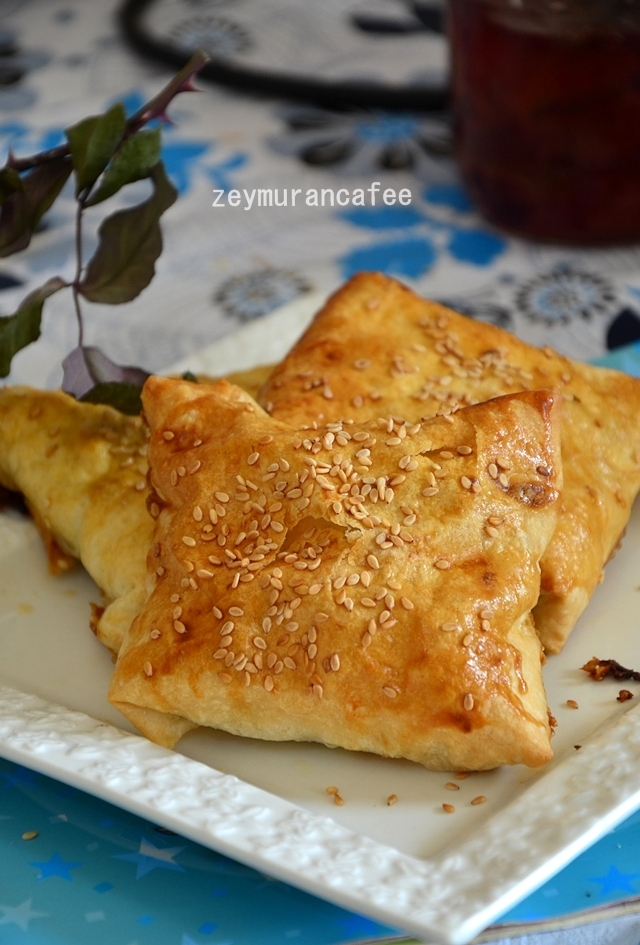 bohça böreği zarf böreği