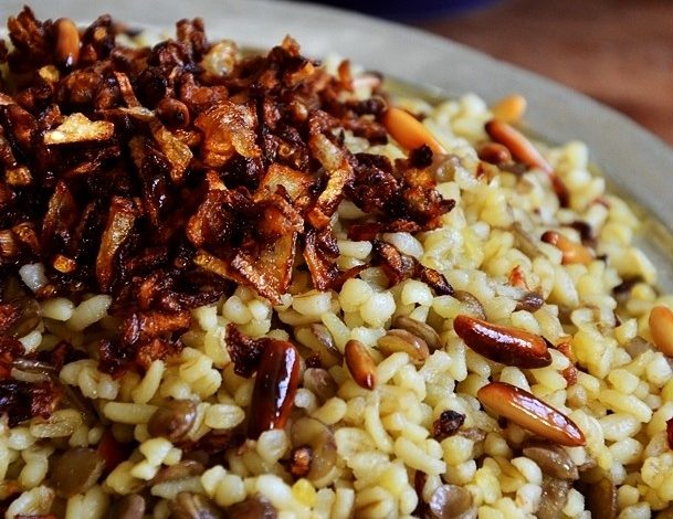 Yeşil Mercimekli Bulgur Pilavı Müceddere 1 yesil-mercimekli-bulgur-pilavi-muceddere