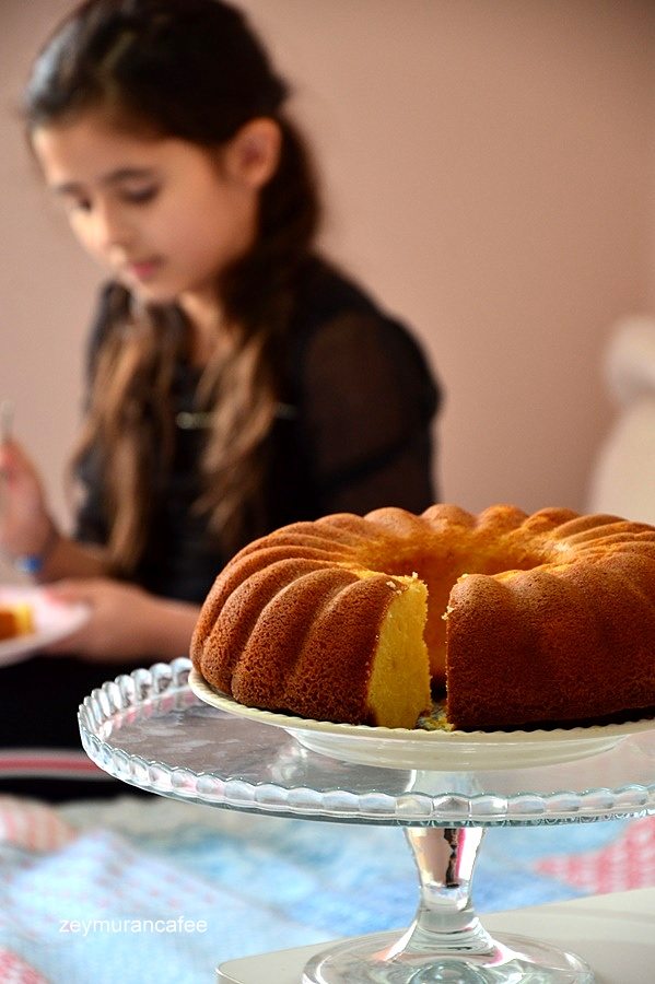 Bayatlamayan Sade Kek Tarifi 8 144