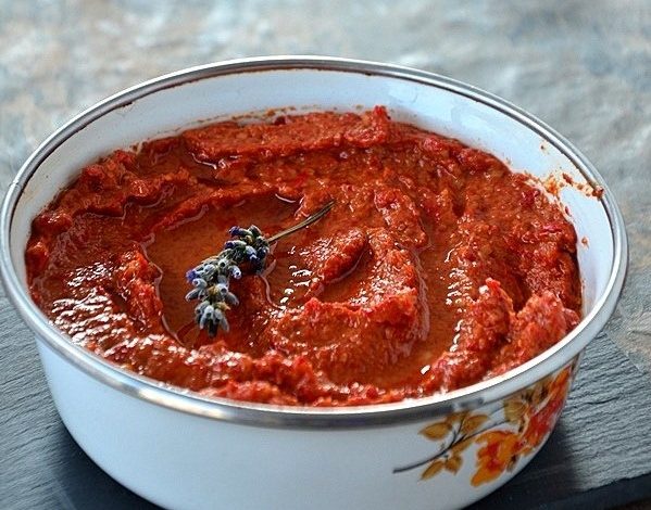 Kırmızı Köz Biberli Kahvaltılık Sos Tarifi 1 kirmizi-koz-biberli-kahvaltilik-sos-tarifi