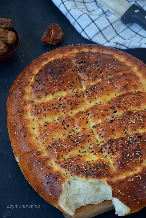 Tam Ölçülü Ramazan Pidesi Tarifi 2 DSC 0239