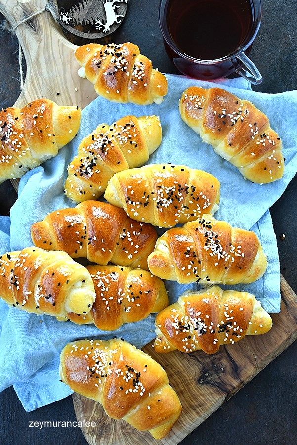 peynirli rulo poğaça tarifi pastane usulü yumuşacık 